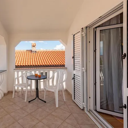 2 Bedroom Cozy In Apartamento *